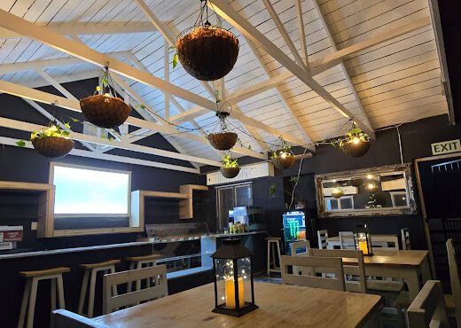 Cruise Easy CBD Dispensary and Cafe Hemel En Aarde Weed shop in Hermanus Western Cape